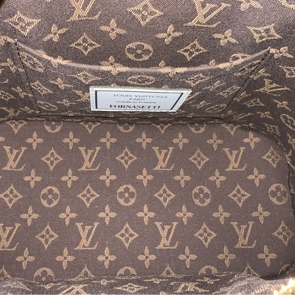 Louis Vuitton Alma Handbag Limited Edition Fornasetti Architettura Print - Picture 4 of 10